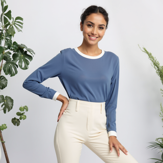 Soft ribbed o-neck top.