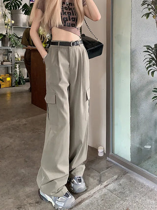 High-waisted pleated straight leg cargo trousers