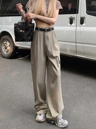 High-waisted pleated straight leg cargo trousers