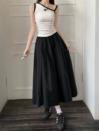 High-waisted flowy A-line silhouette skirt