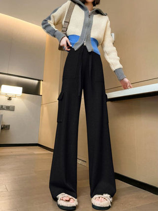 Cashmere knit elegant High waist wide leg trouser.