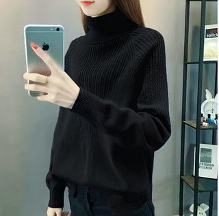 Elara Cozy Turtleneck pullover