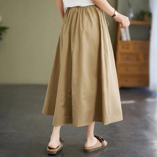 High-waisted flowy A-line silhouette skirt