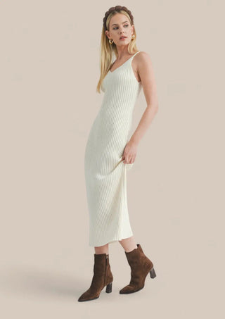 Anya knit pullover + bodycon dress